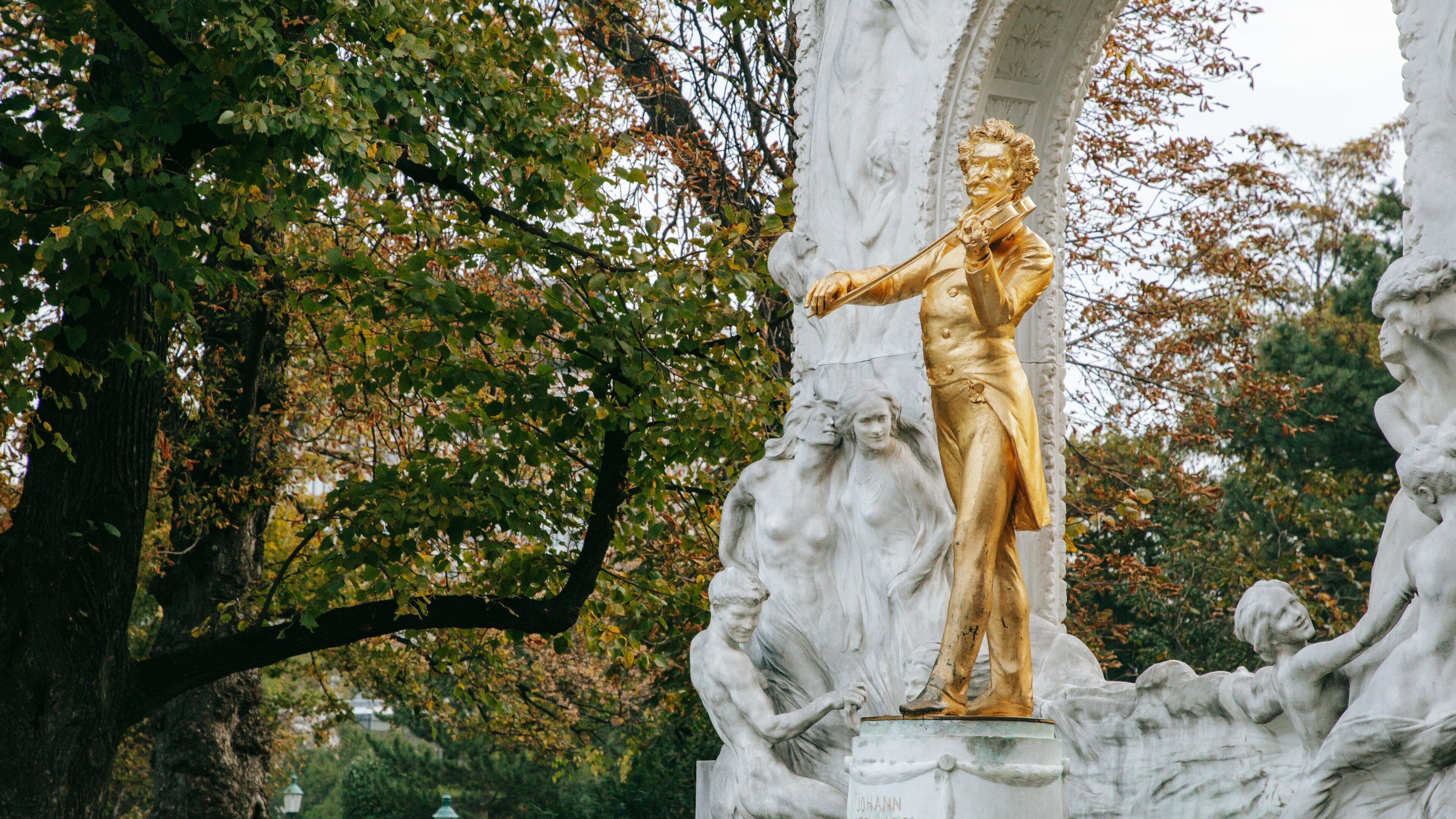Stadtpark which includes a statue or sculpture