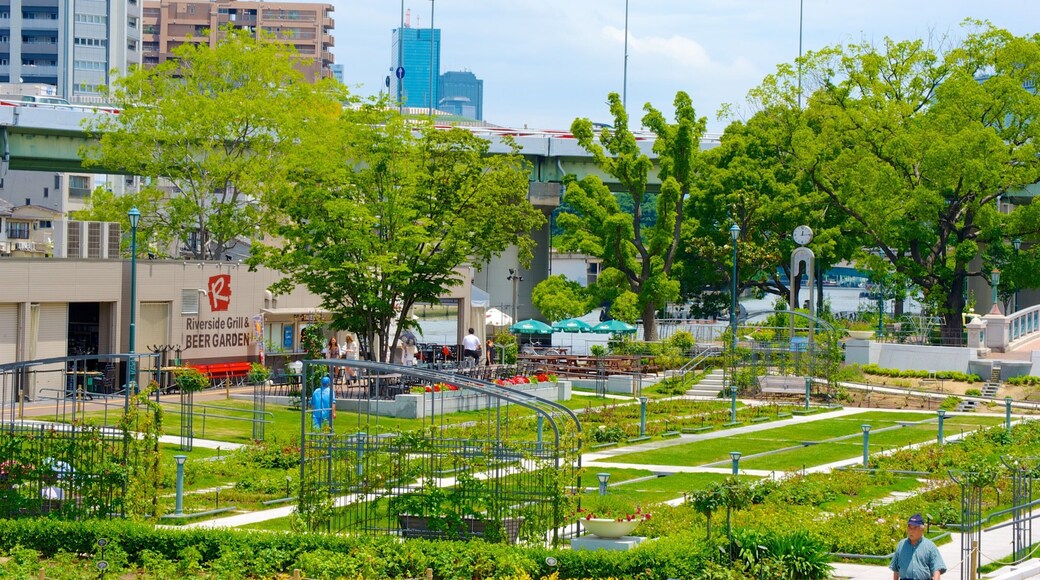 Parc de Nakanoshima montrant jardin