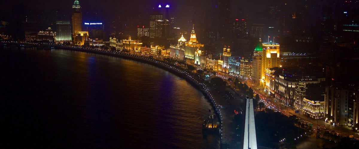 Bến Thượng Hải cho thấy thành phố, cảnh đêm và sông lạch