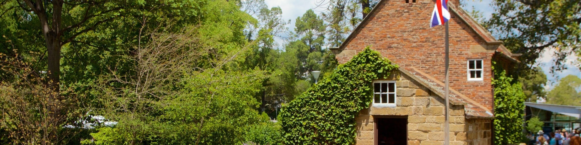 Fitzroy Gardens ofreciendo una casa, arquitectura patrimonial y jardín