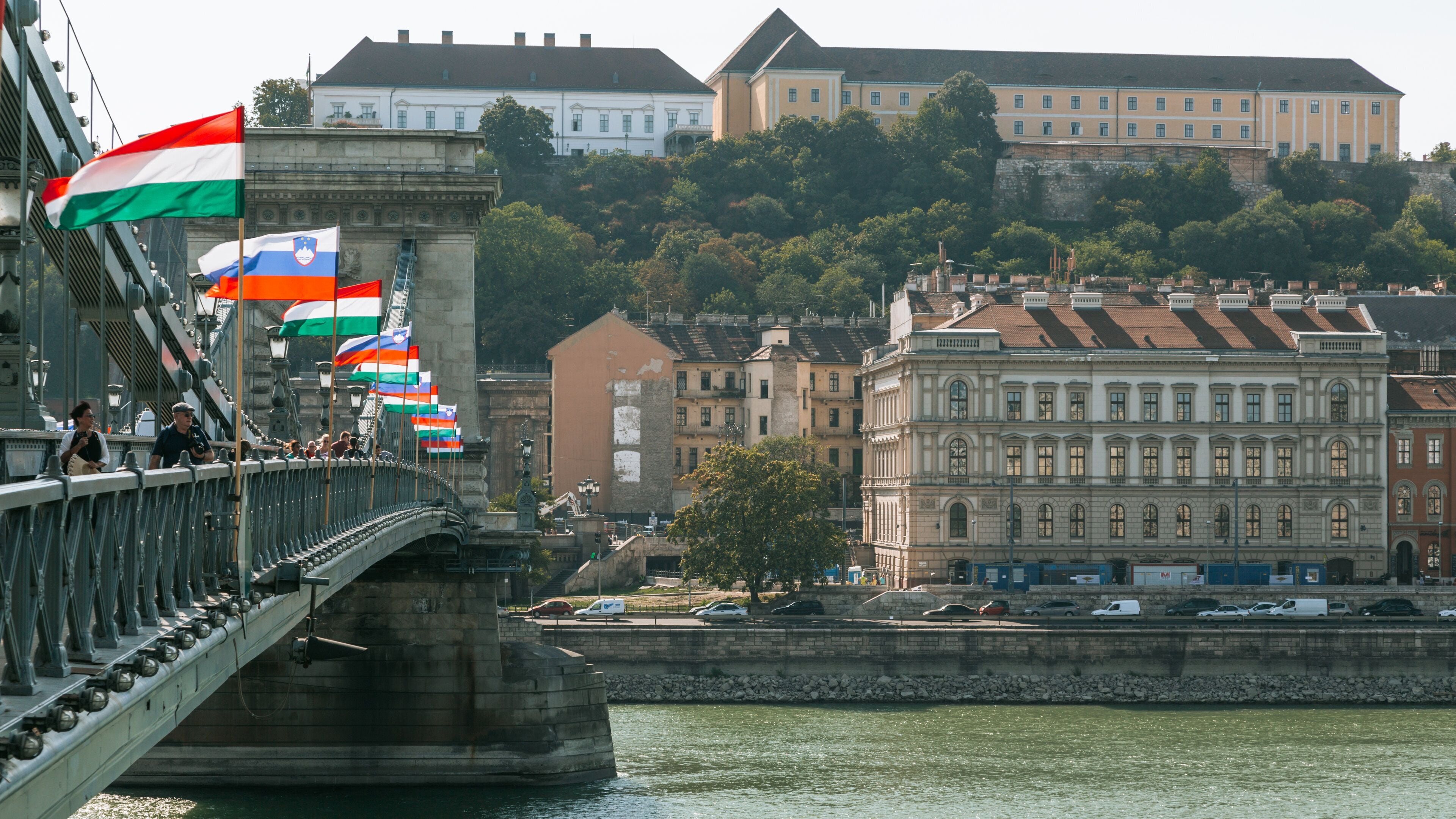 Szechenyi Chain Bridge which includes a river or creek and a bridge