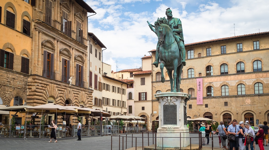 Arcetri which includes heritage elements and a statue or sculpture