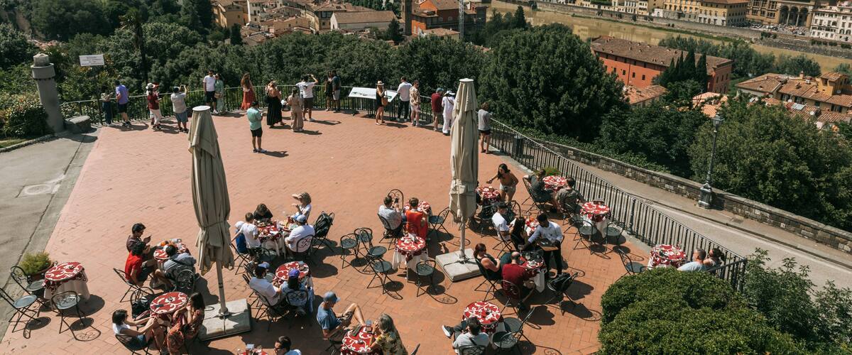 Piazzale Michelangelo featuring landscape views, outdoor eating and views