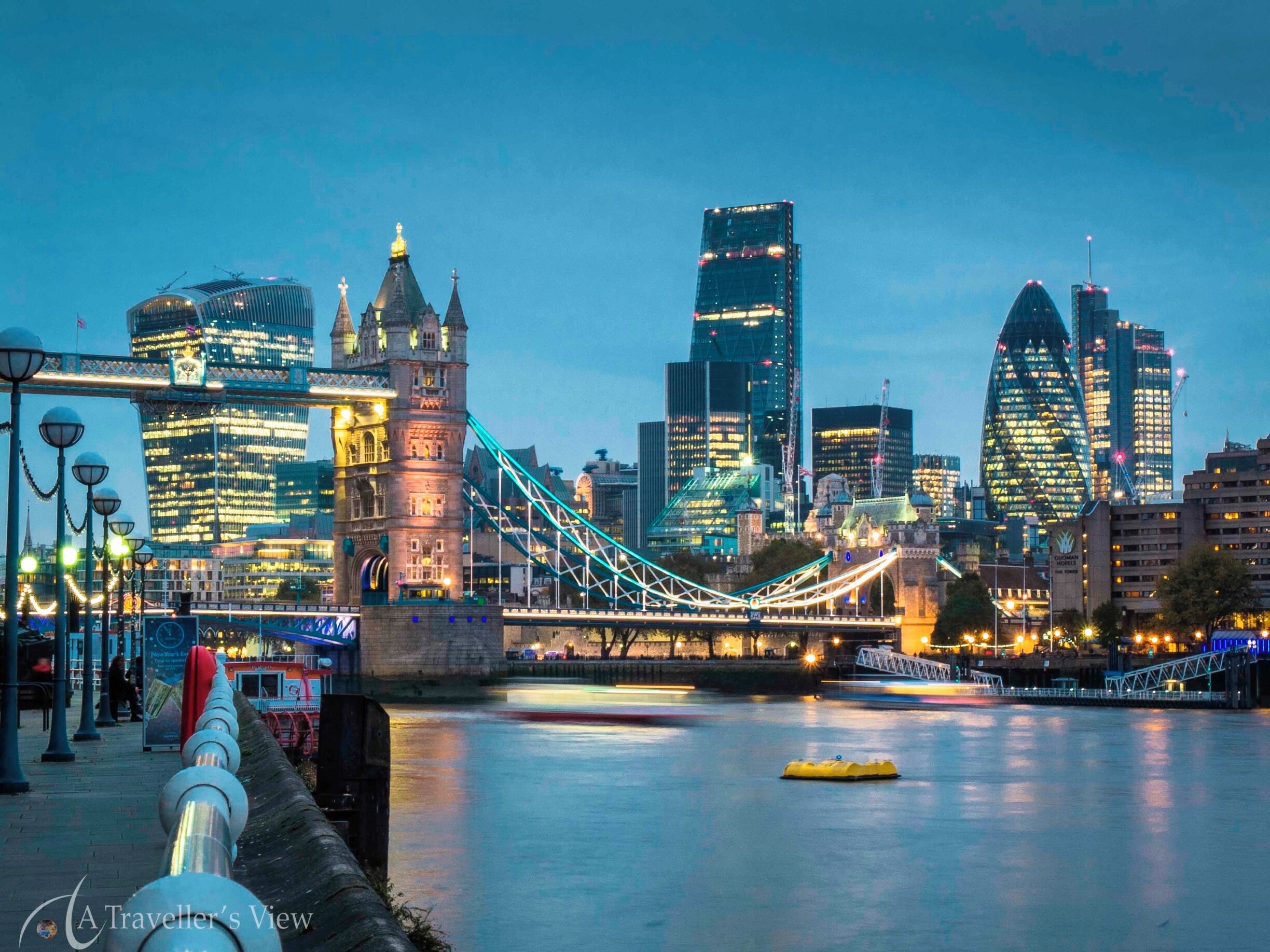 The previously well preserved skyline of London is changing fast. Following in the footsteps of Canary Wharf, new high-rise buildings are popping up every year. The most recent was the "Walkie-Talkie" building that became famous for it's ability to melt cars. ;)
#Blue
#Architecture