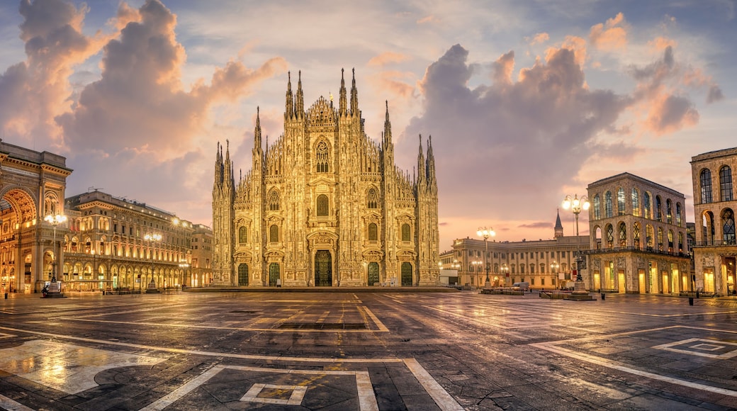 Piazza del Duomo, Milan, Italy