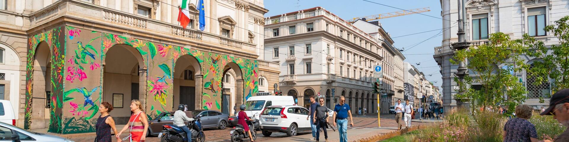 Piazza della Scala featuring street scenes