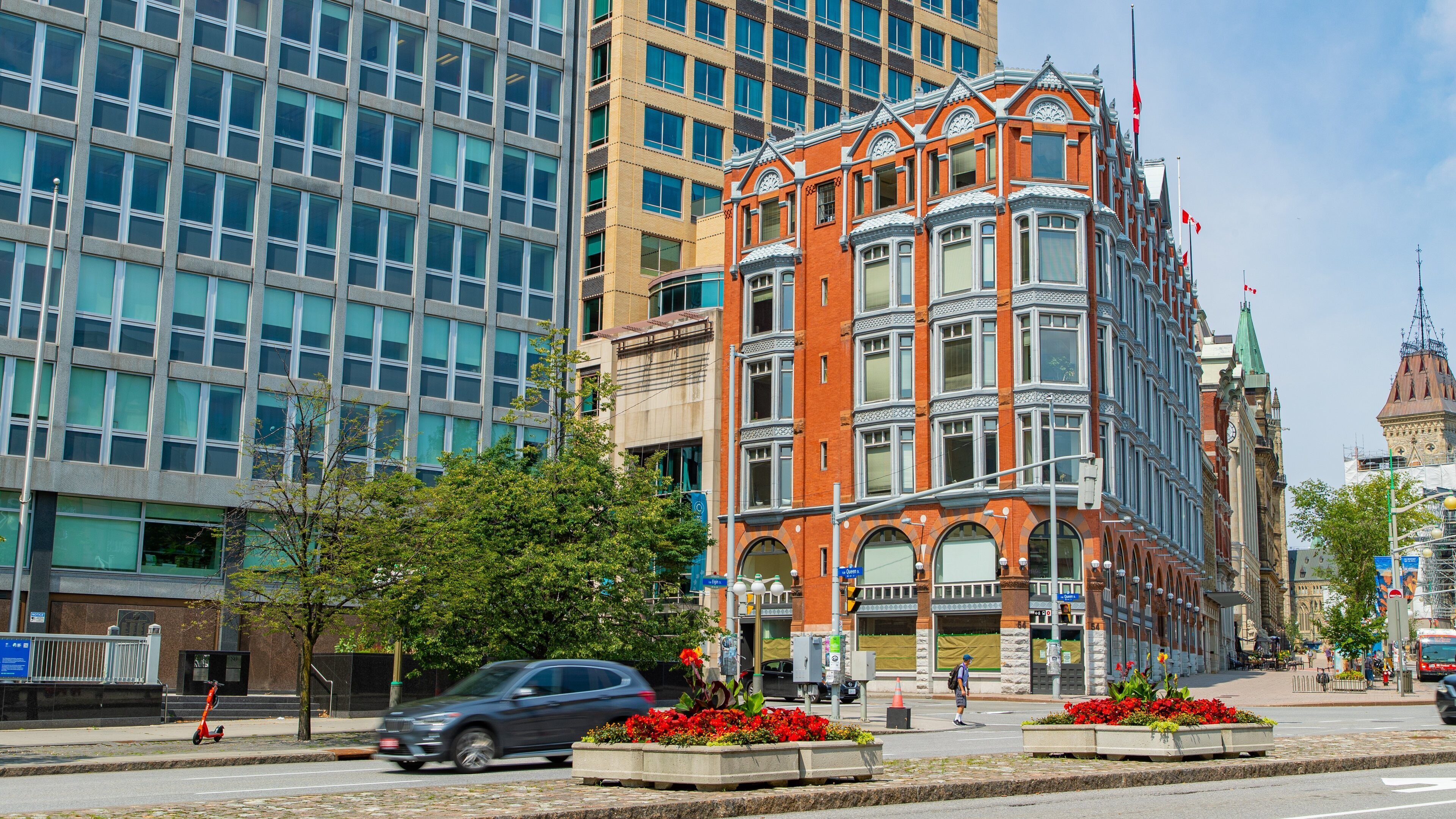 Confederation Square which includes a city and heritage architecture