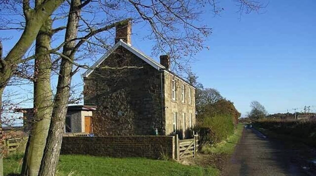 Cottage near Paxton Dene