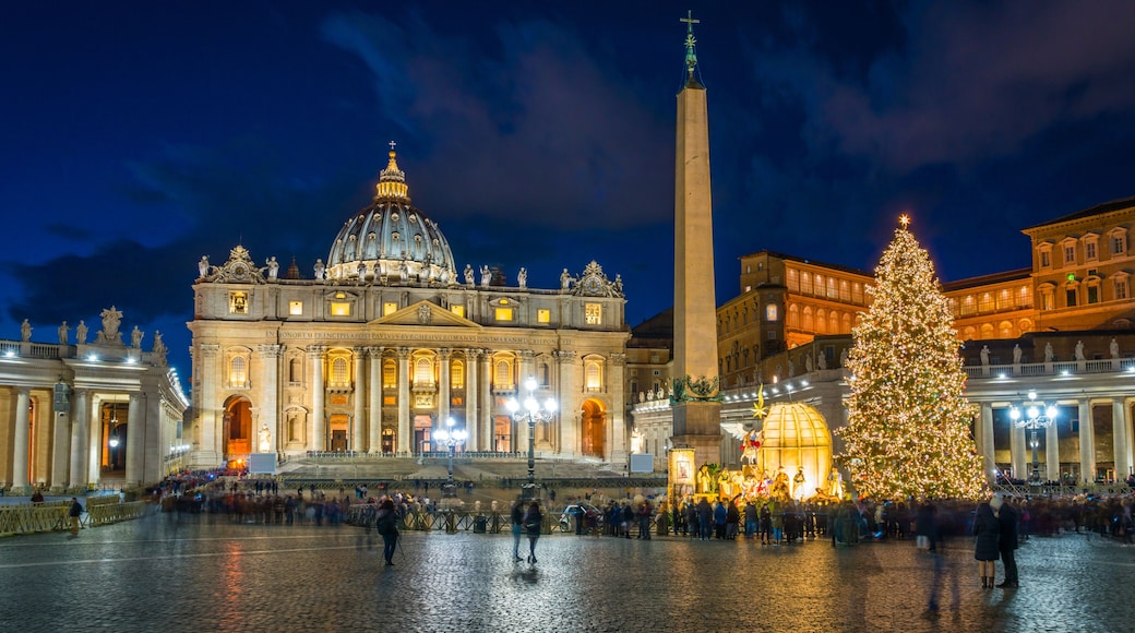 Saint Peter Basilica in Rome at Christmas