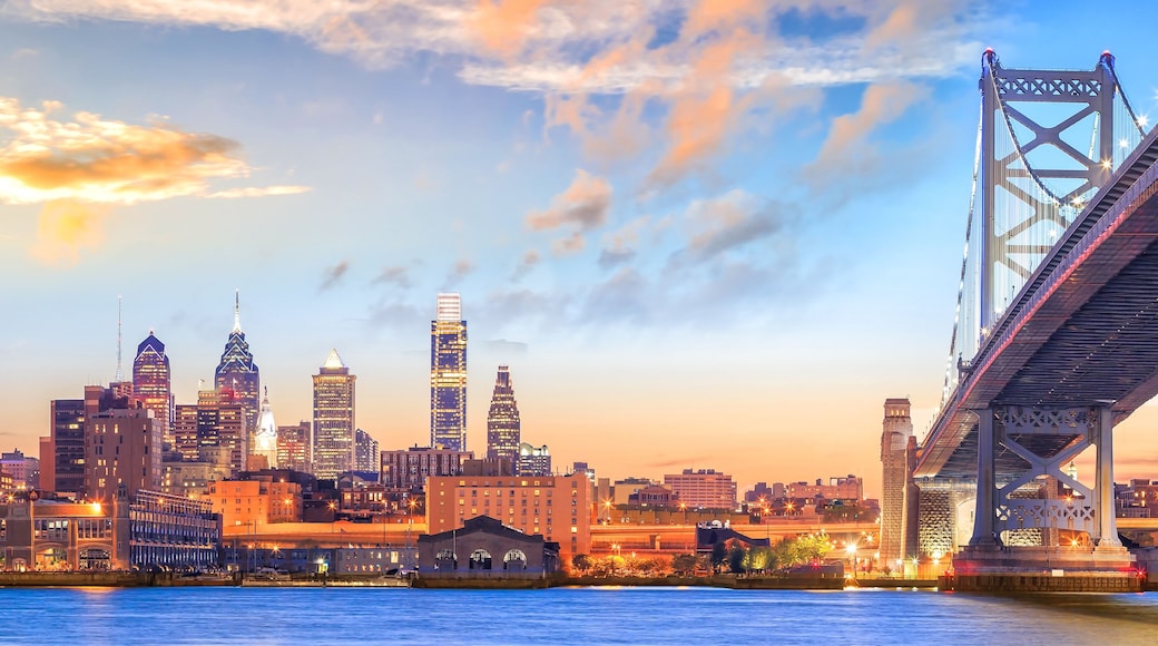 Philadelphia skyline at sunset