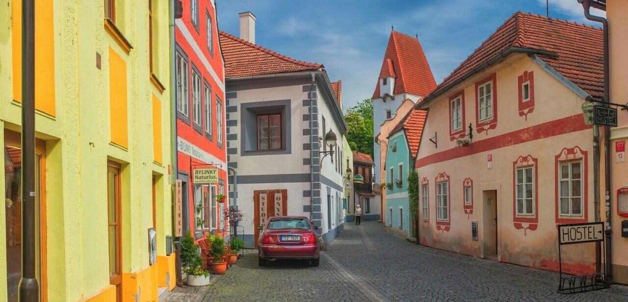 May 2016

Panská street, České Budějovice 

One of the narrow streets near the former walls of České Budějovice old town... There are some 18 mansion houses from Middle ages and the watchtower Rabenštejnská from 14th century. 