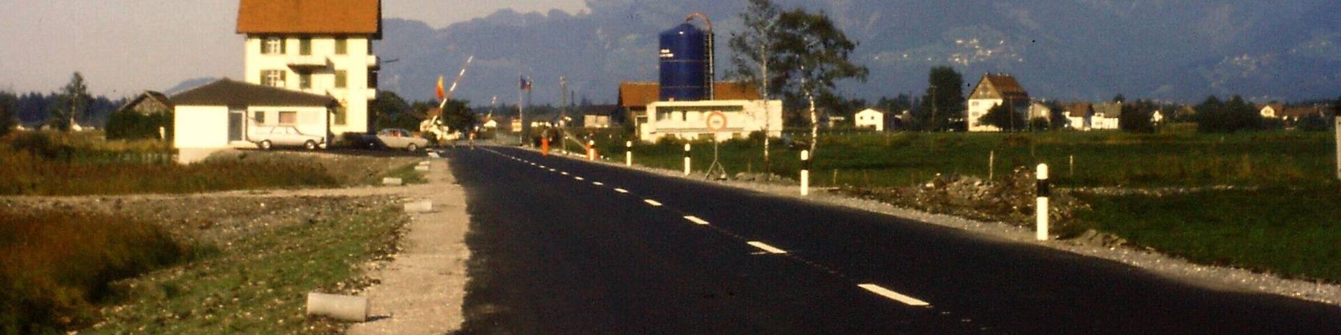crossed the border from Austria to Liechtenstein in 1973 #interrail