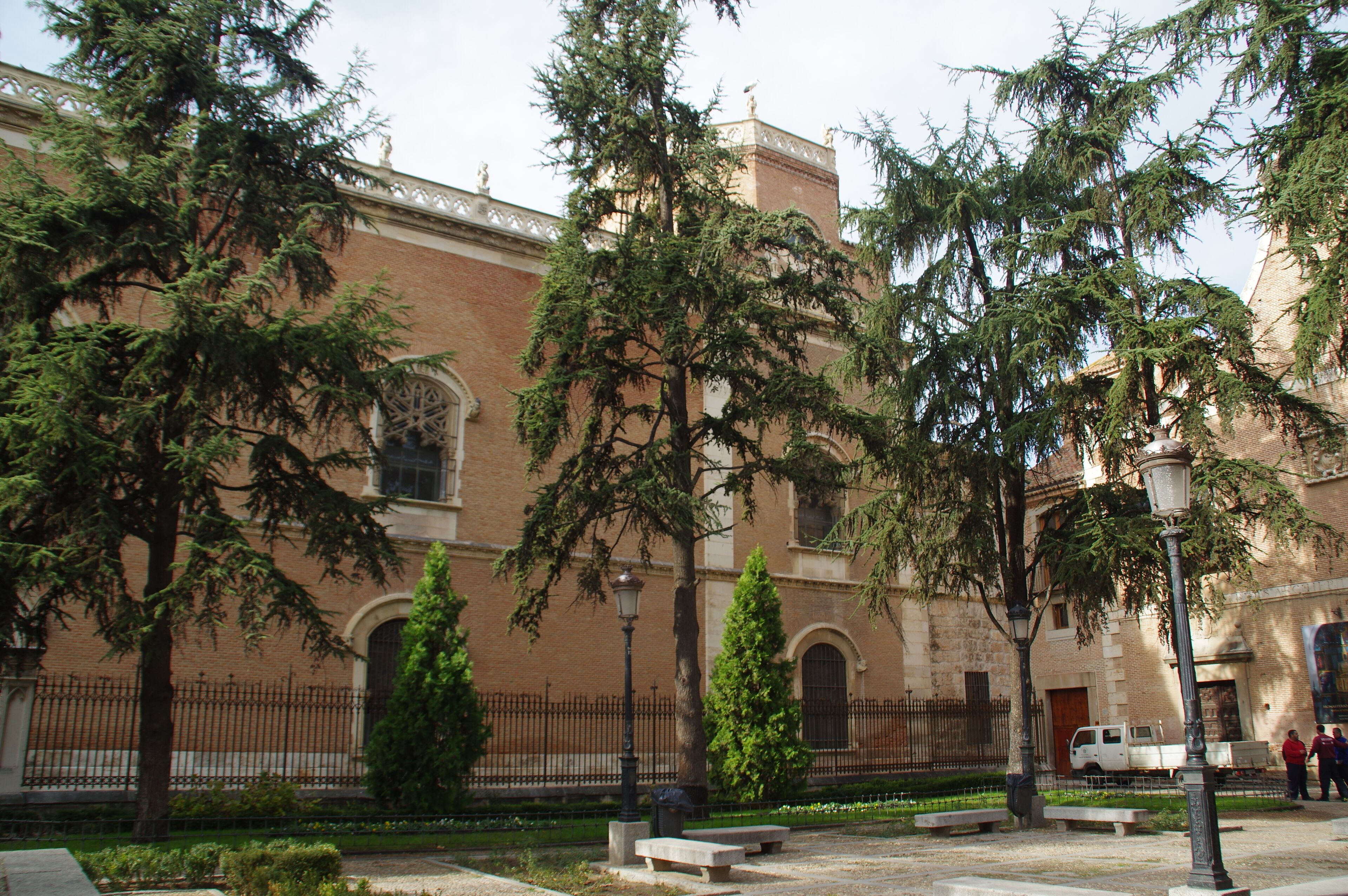 VIEW : ®'s / DigiGraf / Ð / ┼ : ALCALÁ de HENARES_ PALACIO ARZOBISPAL