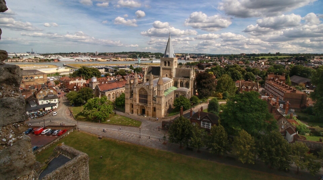 The view of Rochester Cathedral from the castle window😊