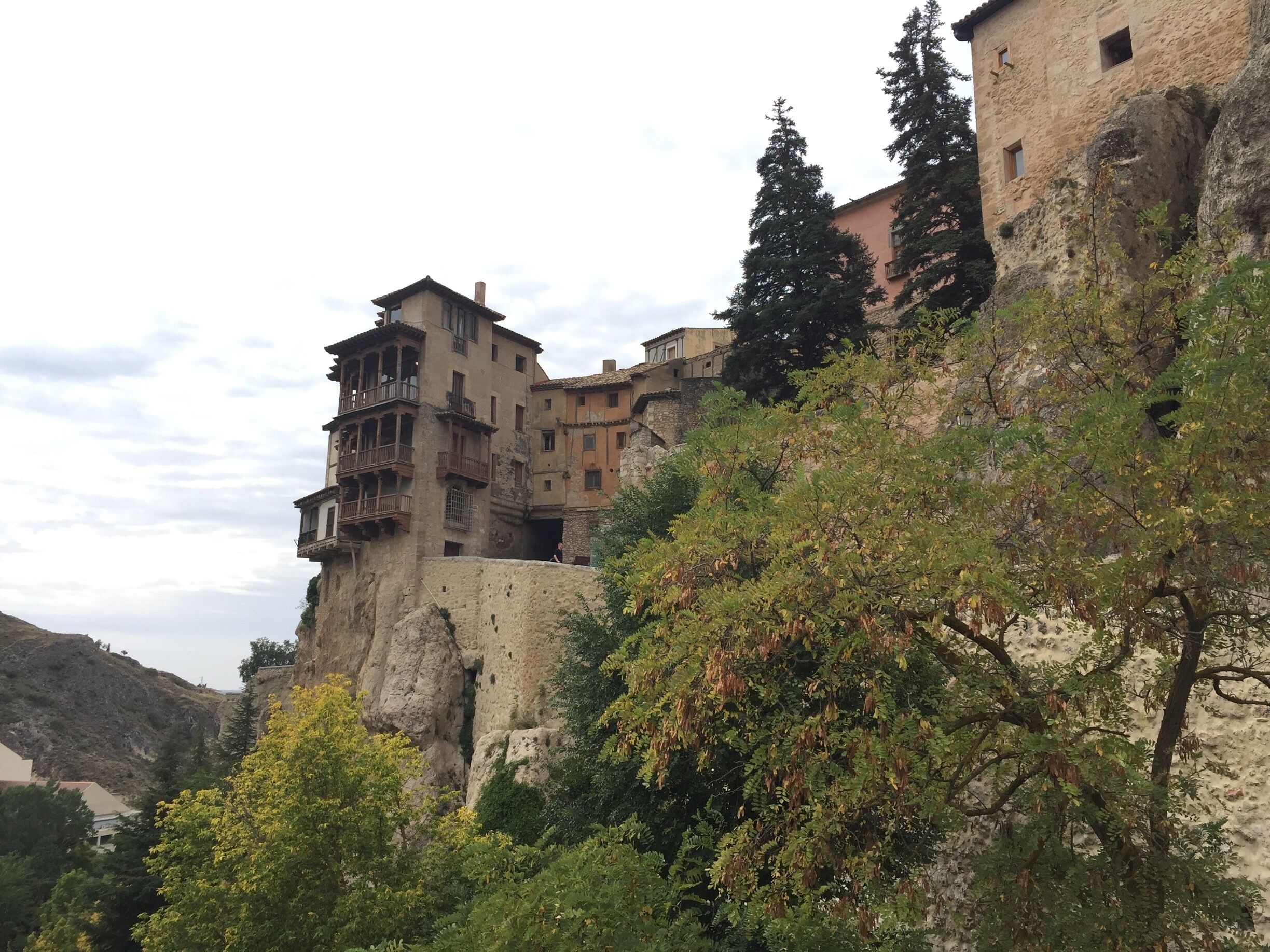 Hanging houses, meaning balconies over a very large drop, no thanks!