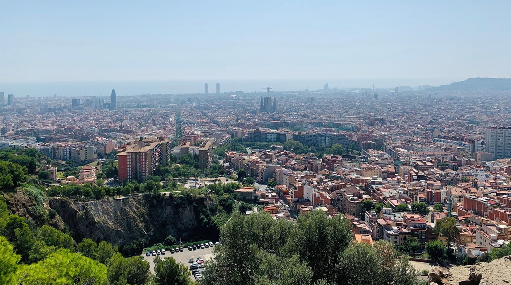 Anyone looking to get an incredible bird’s-eye view of Barcelona, Catalonia, need look no further than the hilltop ruins of the Bunkers del Carmel.
Built as anti-aircraft fortifications in 1938, during the Spanish Civil War, the bunkers atop the hill of Turó de la Rovira were situated so that they could survey the entirety of the city. Large 105 mm cannons were mounted on the concrete and masonry defenses and helped protect Barcelona from further bombing.
After the war, the guns were removed and the bunkers were simply left to crumble. Yet the view from the site was too lovely to stay neglected for long and eventually the old bunkers became known as a beautiful, if a bit remote, place to take in the historic city.
In the 2000s, as the popularity of the site grew, the bunkers received a renovation as officials wanted to make it more appealing to tourists as well as celebrate the ancient Iberian settlement that is also nearby. The formerly secret site now regularly sees visitors, but is secluded enough that it is often still fairly private.
#barcelona