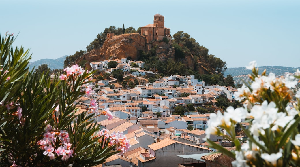 Vistas del pueblo Monte Frío, situado en la parte septentrional de la comarca de Loja. Granada, Andalucía, España