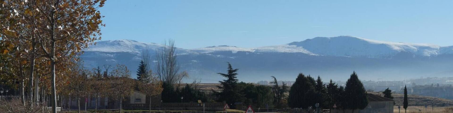 La bruma sobre Segovia