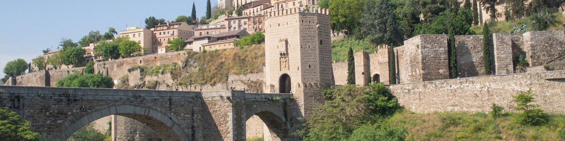 Toledo used to be the capital of Spain before it was moved to Madrid in the 16th century. Today it is an interesting little city full of catholic, jewish and arabian history, as the three religions have lived here side by side. The old city has lots of it's medieval charm left, and the best thing to do it get lost on the narrow side streets. Toledo is an easy 30 min train ride away from Madrid and a perfect day trip destination.
