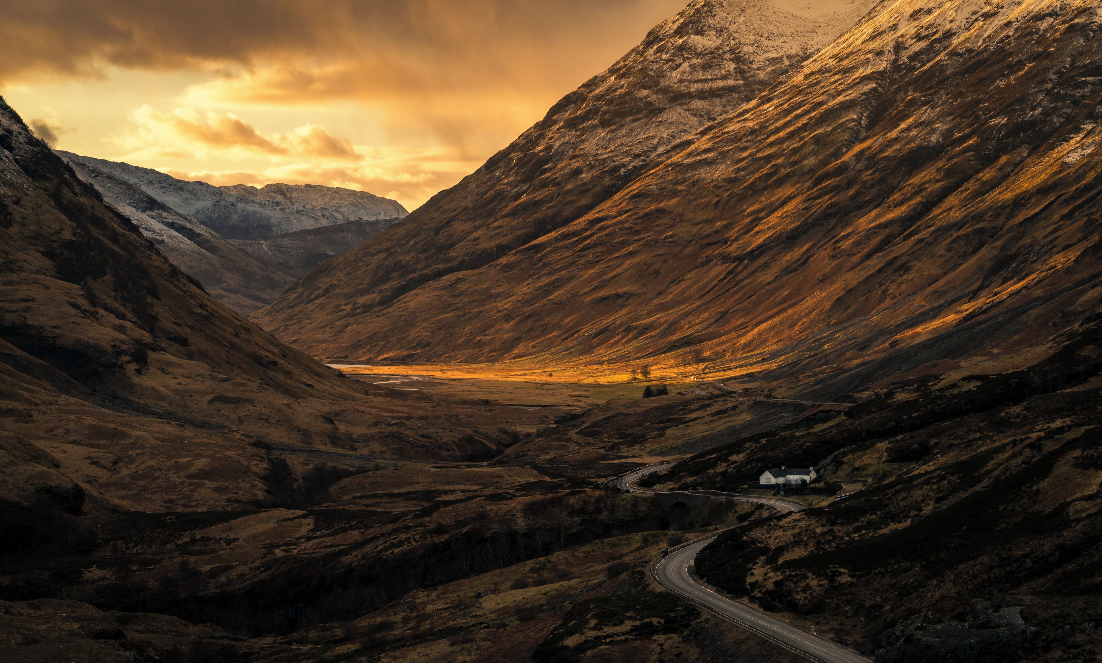 #BVS100K

Sun setting in the Glencoe Valley