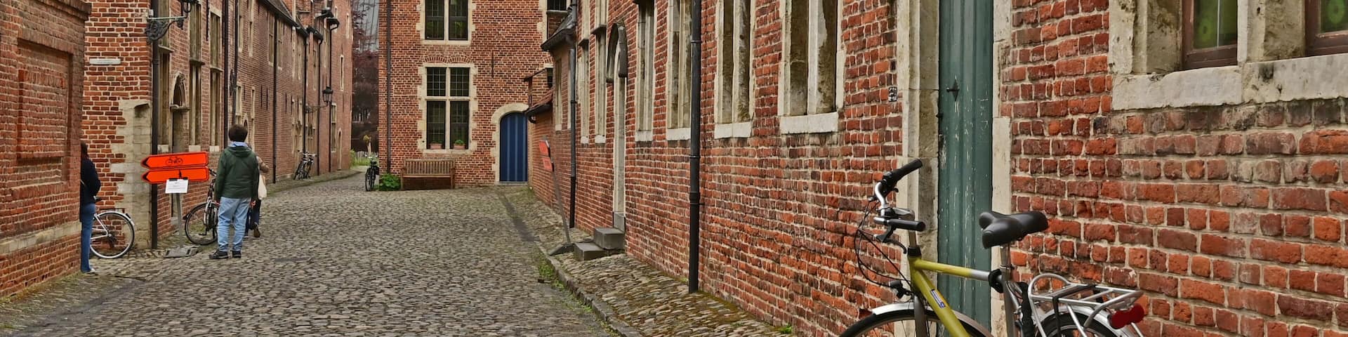 Lovanio (Leuven), case, strade e costruzioni dell'antico Beghinaggio (Groot Begijnhof Leuven), Fiandre, Belgio