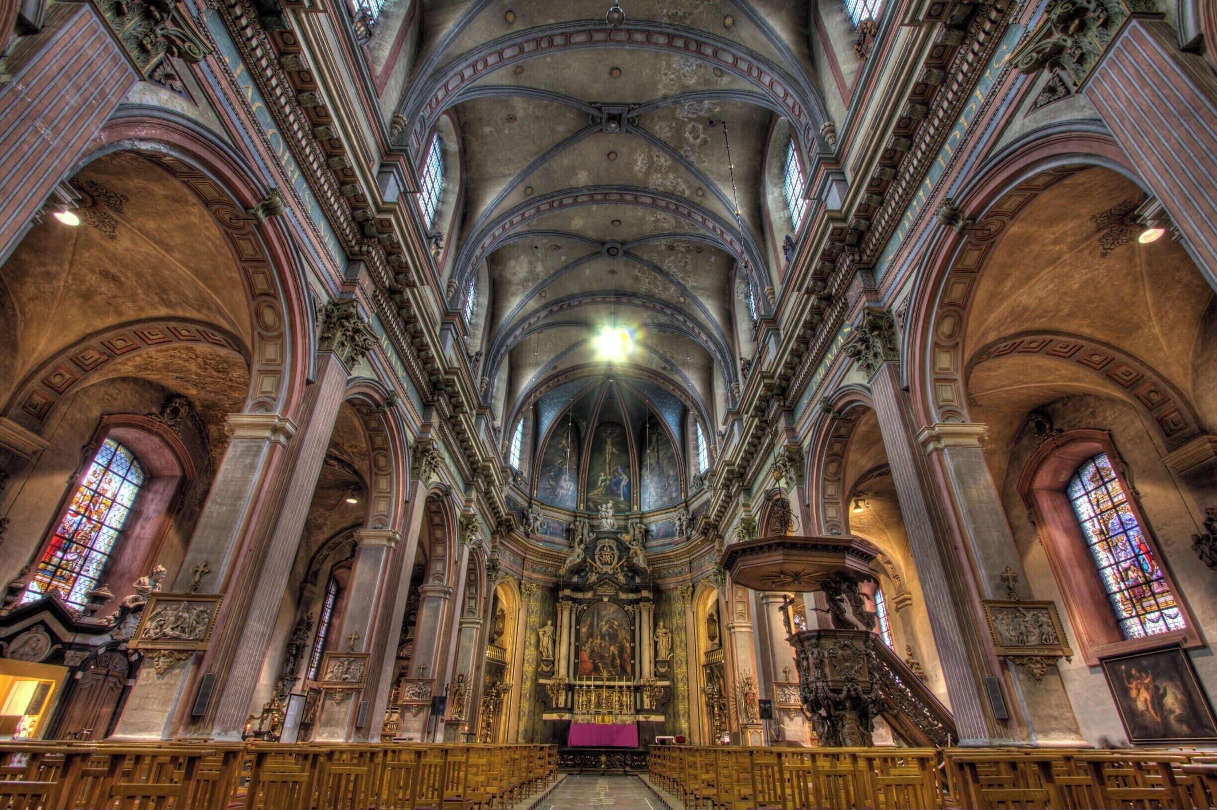 Church Interior HDR Begijnhofkerk Mechelen