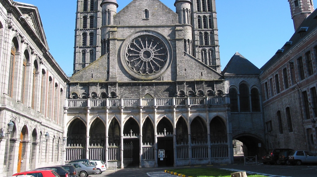 Tournai (Belgium), western porch of the Notre-Dame (Our Lady) cathedral (XIIth century).