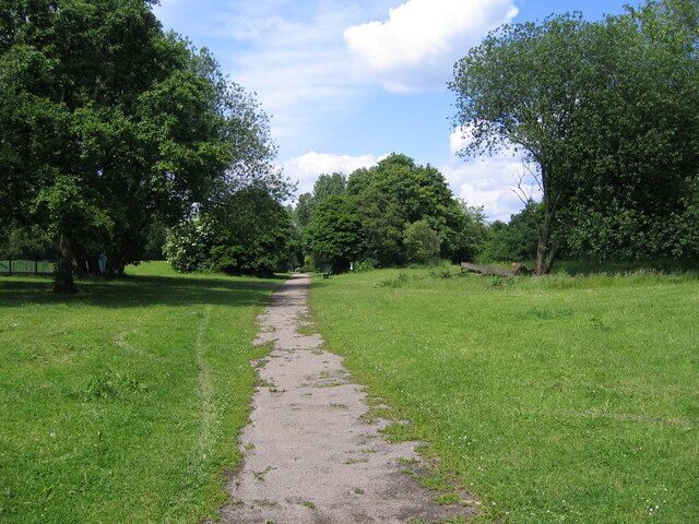 Grove Lane Park Path through Grove Lane Park heading north towards the Grove Lane entrance.