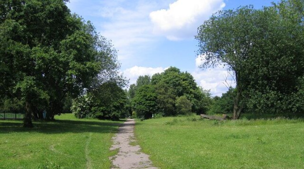 Grove Lane Park Path through Grove Lane Park heading north towards the Grove Lane entrance.
