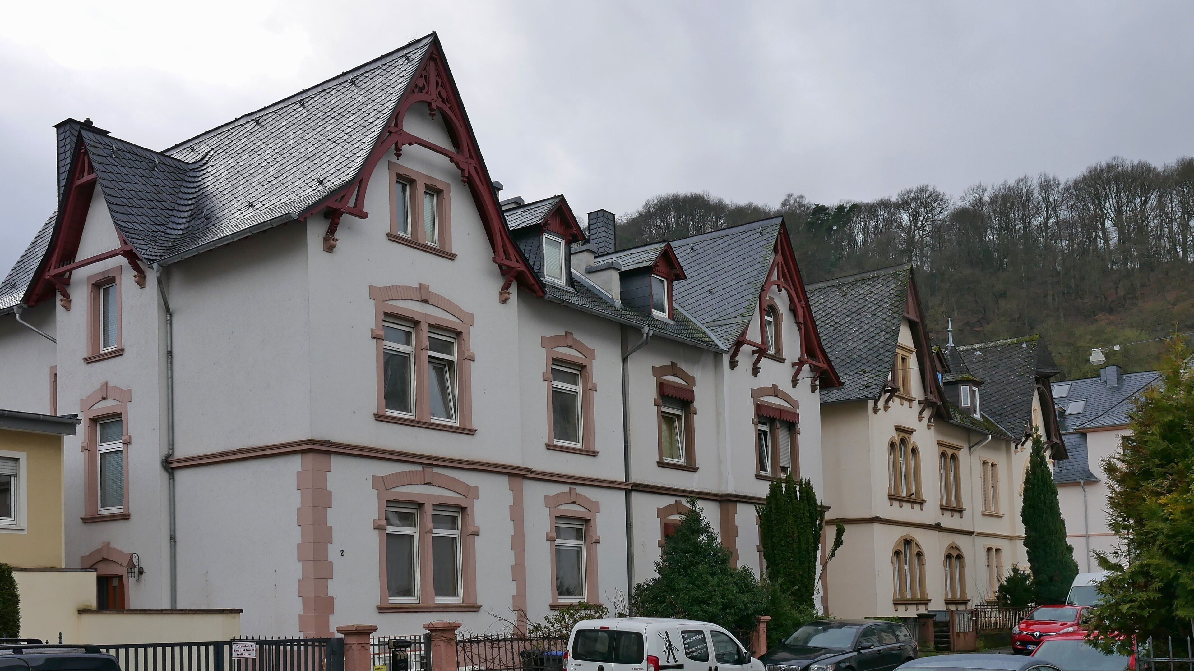 Trier, Augustastraße 6 bis 8. (denkmalgeschützte Gebäude)