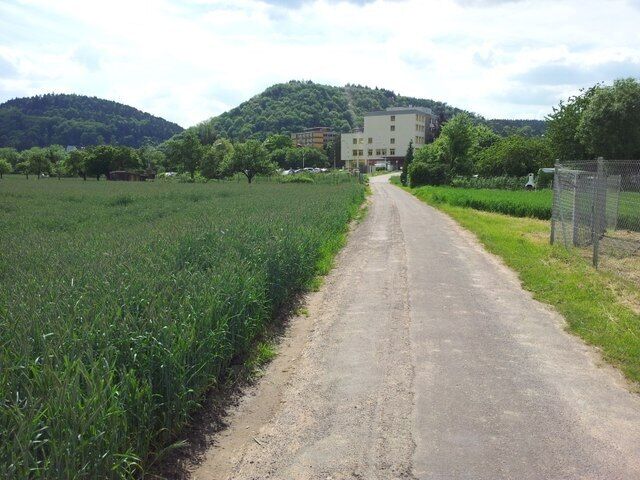 Trier-Ehrang, Blick zum Marienkrankenhaus