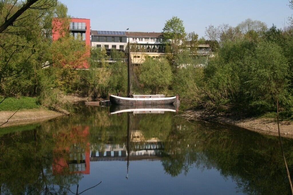 Spiegelung by Niederkasseler