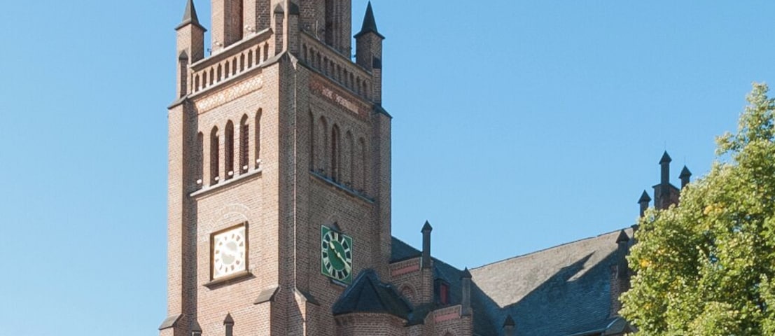 Katholische Pfarrkirche St. Lambertus (neugotisch), Baujahr: 1869–72, Troisdorf-Bergheim