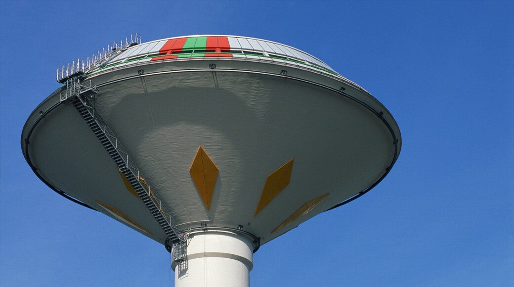 Leverkusen showing modern architecture