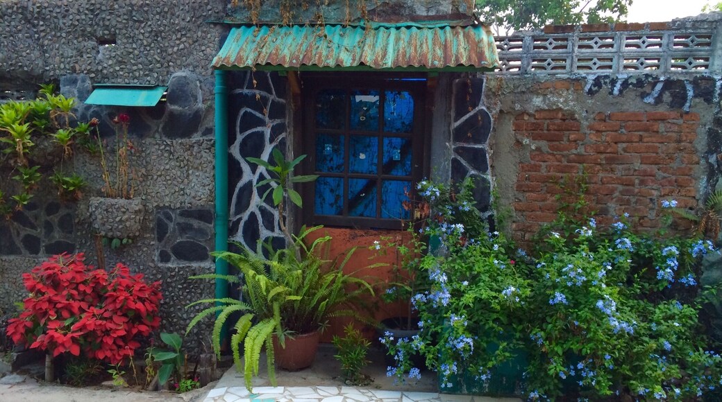 One of the best piece of architecture I have ever seen. I still can't imagine who got this idea to build this thing. However, must say that it is so cool to have such a great modern architectural design in the historical city of Prague.