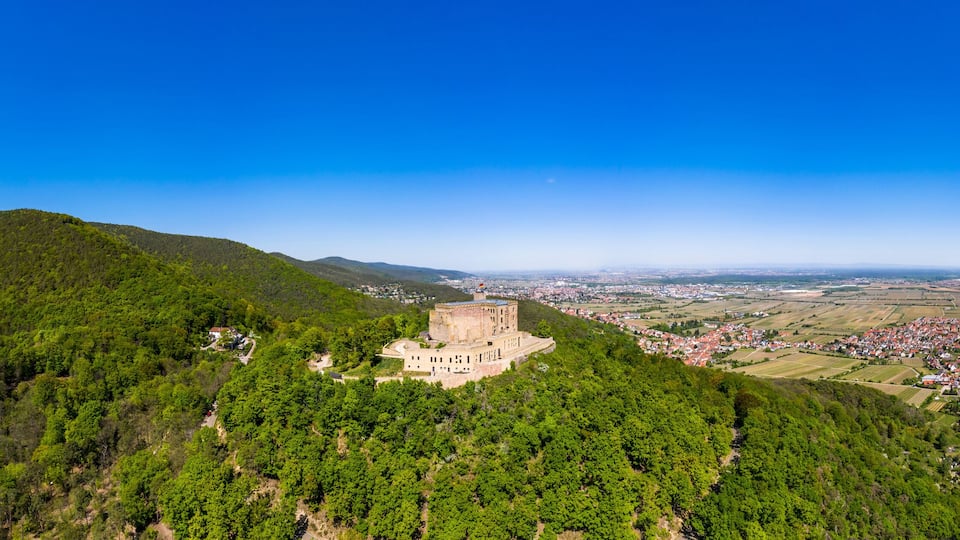 Aerial view, Hambacher Schloss, Hambach, Neustadt an der Weinstrasse, Rhineland-Palatinate, Germany
