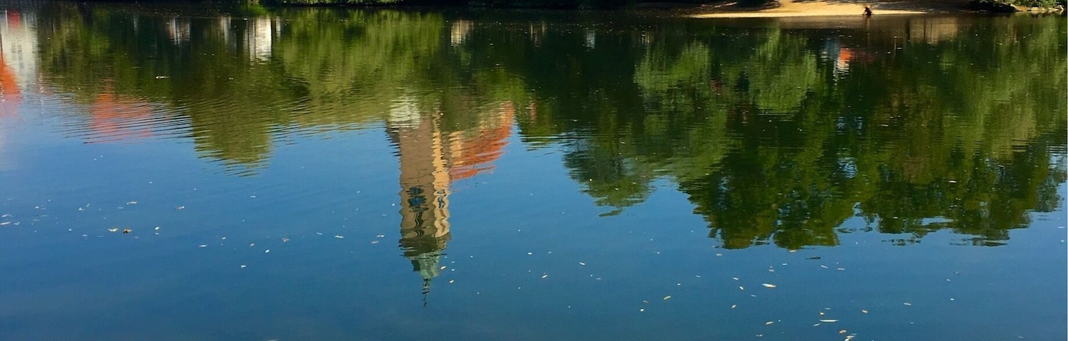 Old town of Nürtingen behind the River Neckar
#AquaTrove