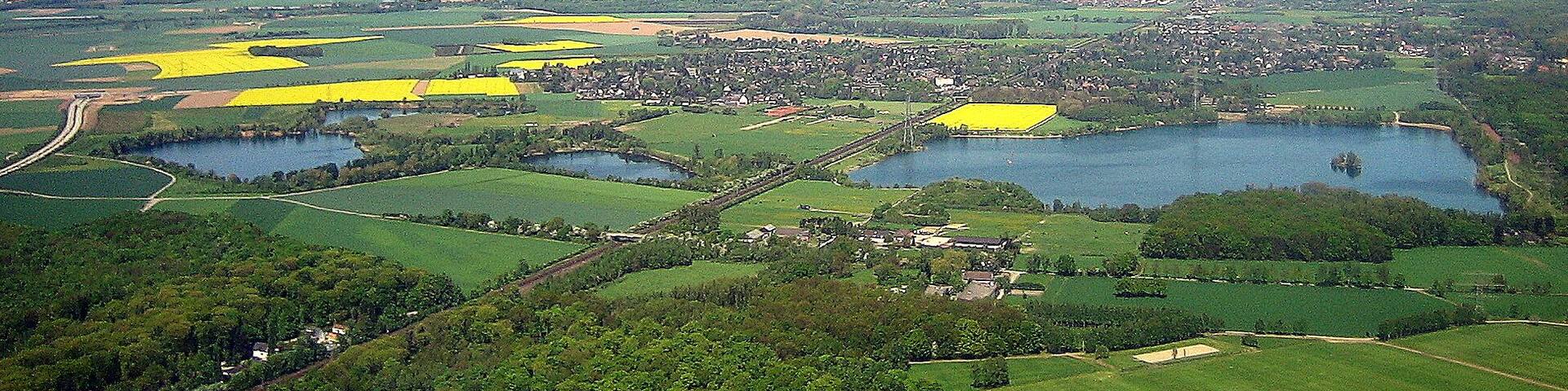 Düsseldorf-Angermund mit Angermunder See