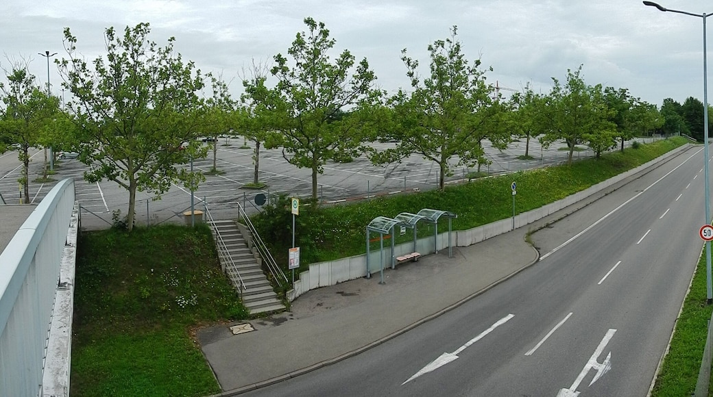 Zubringerstraße zum Mercedes-Werk in Sindelfingen