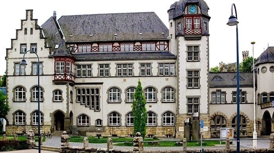 In a stylish environment, the Volkshaus has developed into a sophisticated concert, gala and conference venue that enjoys an esteem far beyond Jena.