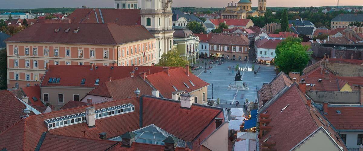 Sunset at Eger, Hungary
http://www.alwayswanderlust.com/a-day-in-eger/