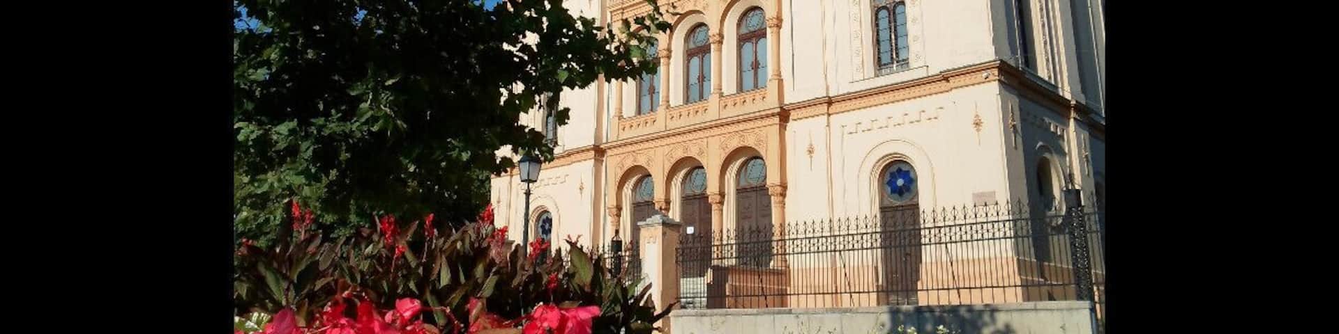 Synagogue in the city centre
Read more here!
www.endoftherainbow.net/blog/2014/3/11/pcs-pearl-of-the-mecsek