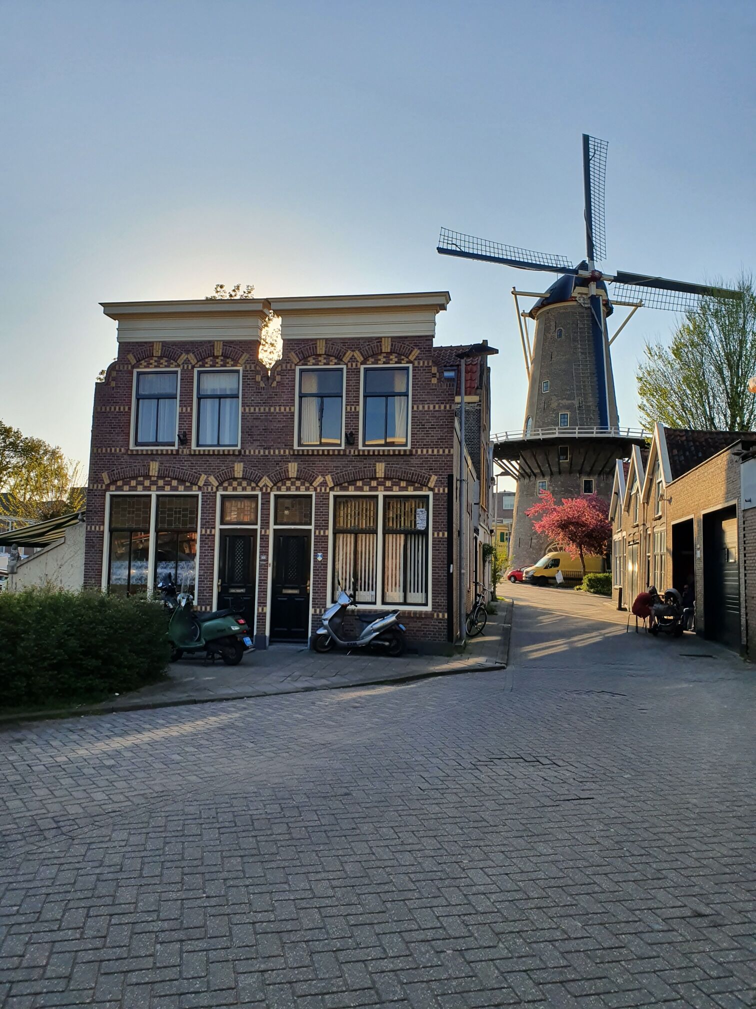 Cute little town 30 minutes away of Amsterday. Perfect for a day trip to escape the crowds and enjoy walking around canals and cute streets plus taking Gouda cheese #lifeatexpediagroup