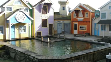 Harderwijk Dolfinarium
#KidsFun, #architecture