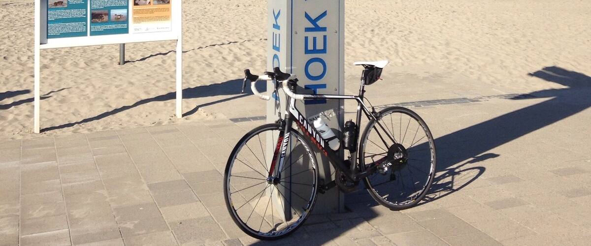 Hoek Van Holland beach.
Great destination for your family weekend getaway. Ride on the bike from Den Haag through dunes. It is c.a. 20 km, so with kids should not take more than 1,5h. All time on the bikepath.
From this point you can start your trip to Kaapstad, but it is 9645km - a bit longer trip :)
#bikewithkids