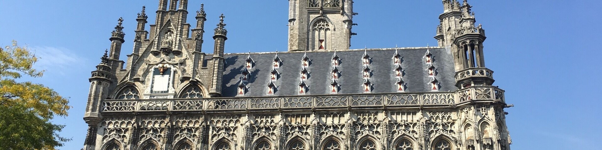 Going to #Zeeland in the #netherlands? Then don't forget to have a break in #middelburg. A super nice little town not far from great white sand beaches. The water is a bit cold though. In August only around 20C.