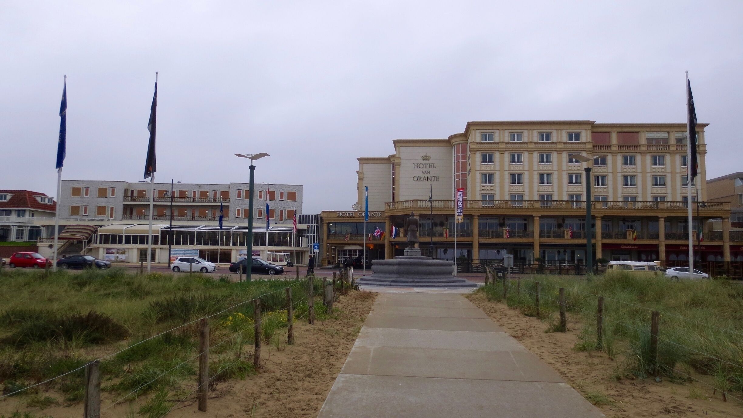 Hotel van Oranje Noordwijk aan Zee

#architecture