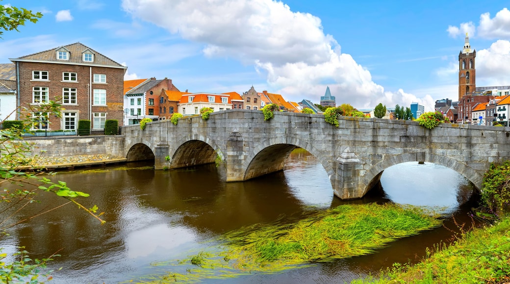 Panorama of Roermond with Steenen- of Maria-Theresia brug and view to the city