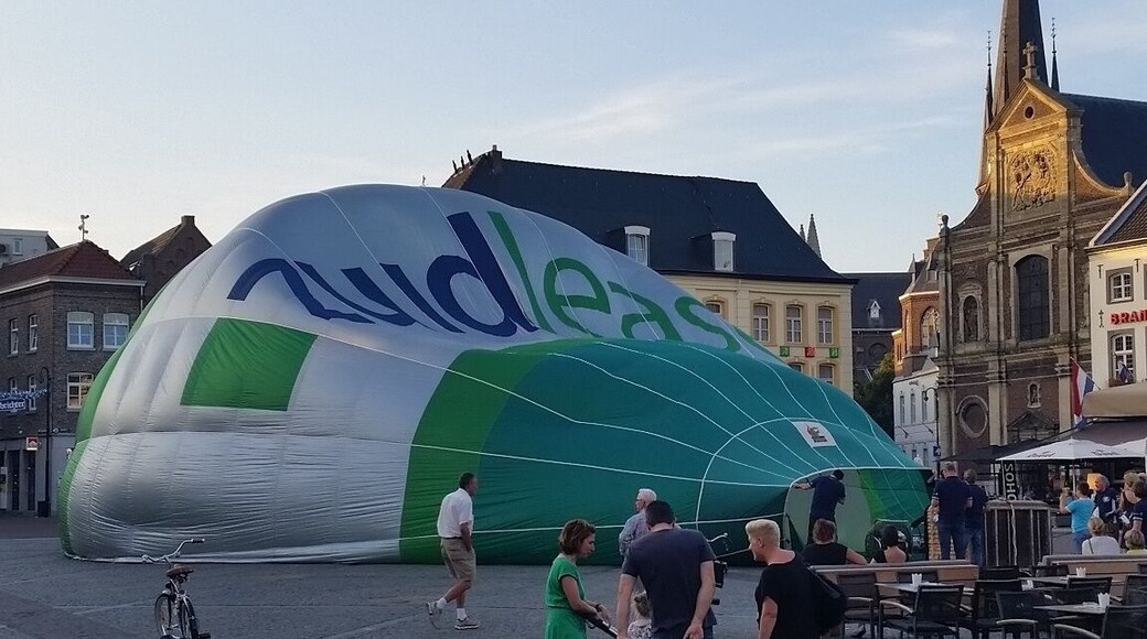 Halfuur en de ballon was in de lucht. Leuk om te zien.