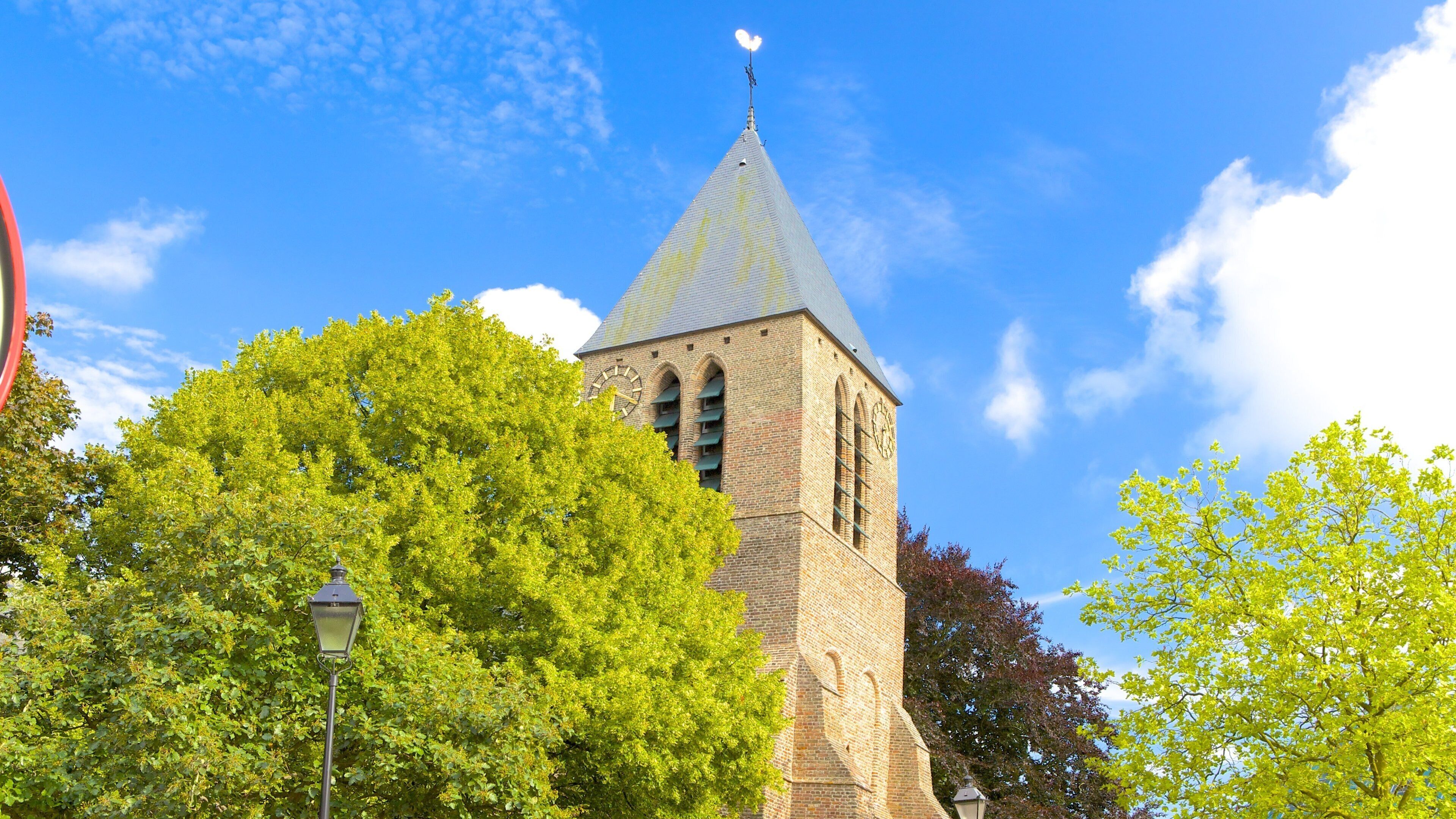 Spijkenisse featuring a church or cathedral